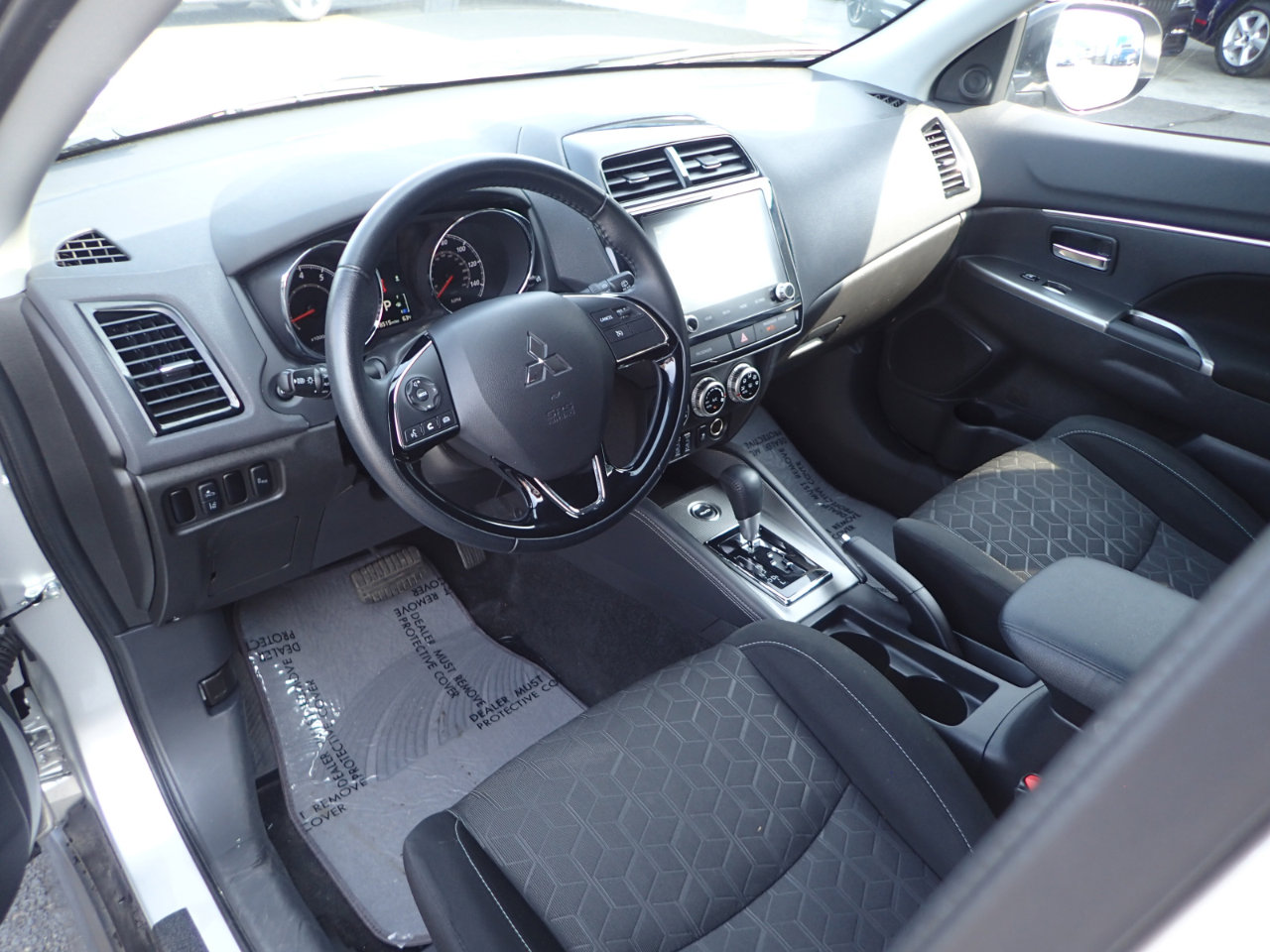 Used 2021 Mitsubishi Outlander Sport ES image 9