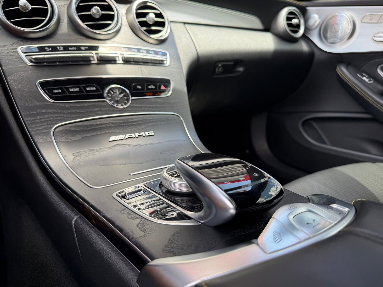 Used 2019 Mercedes-Benz C 63 AMG Cabriolet image 27