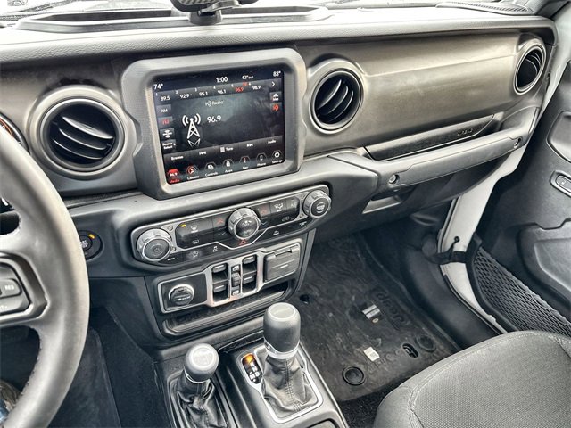 Used 2023 Jeep Gladiator Willys image 31