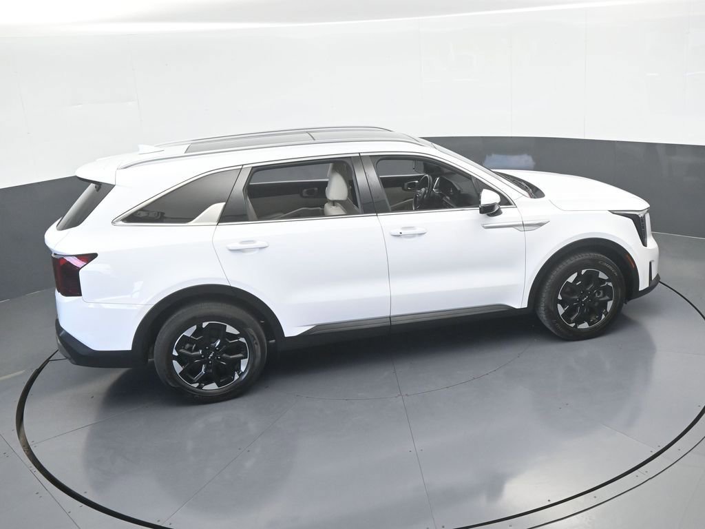Used 2024 Kia Sorento S w/ Panoramic Sunroof Package FWD image 55