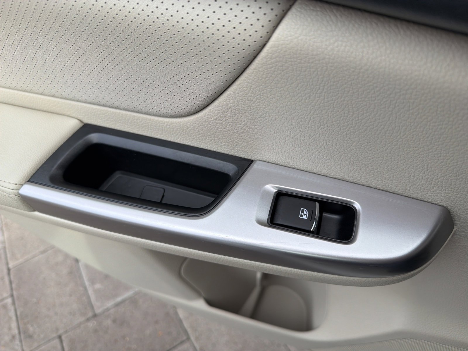 Used 2016 Subaru Impreza 2.0i Limited image 86