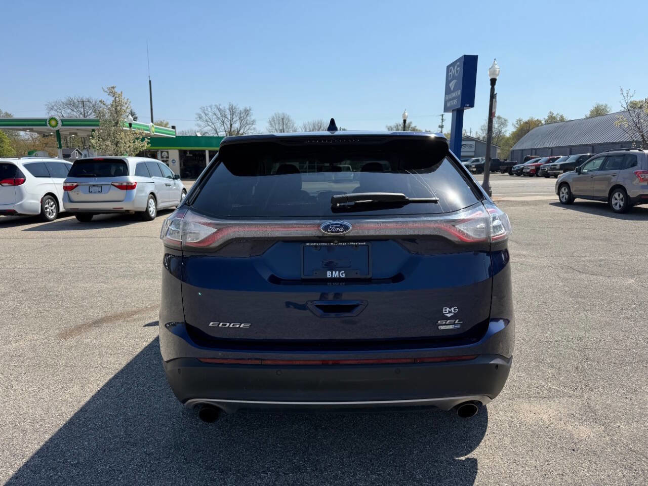 Used 2016 Ford Edge SEL w/ Equipment Group 201A AWD/4WD image 4
