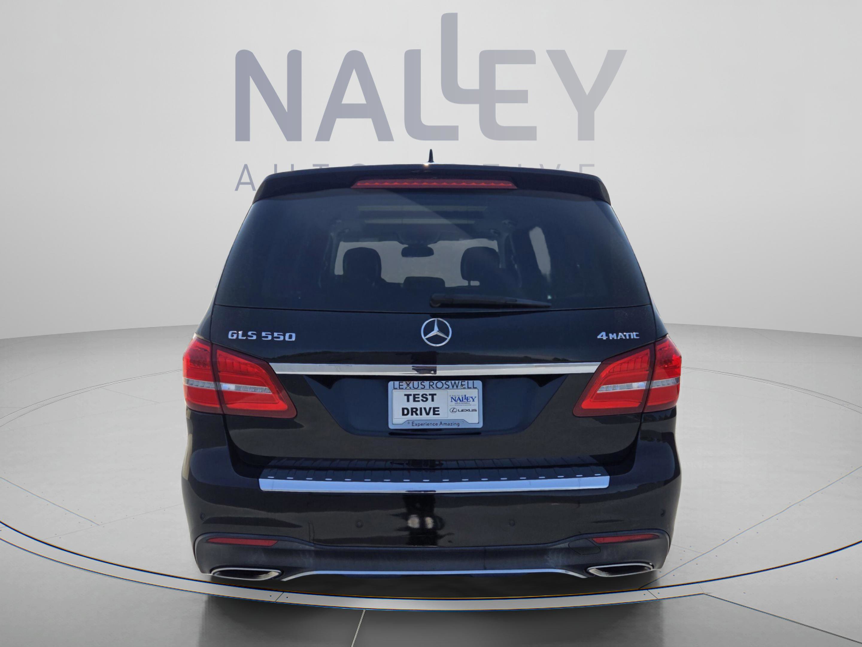 Used 2017 Mercedes-Benz GLS 550 4MATIC image 4