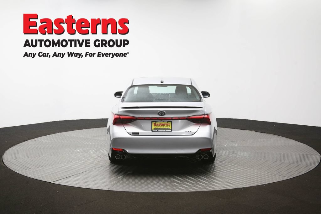 Used 2021 Toyota Avalon XSE FWD image 40