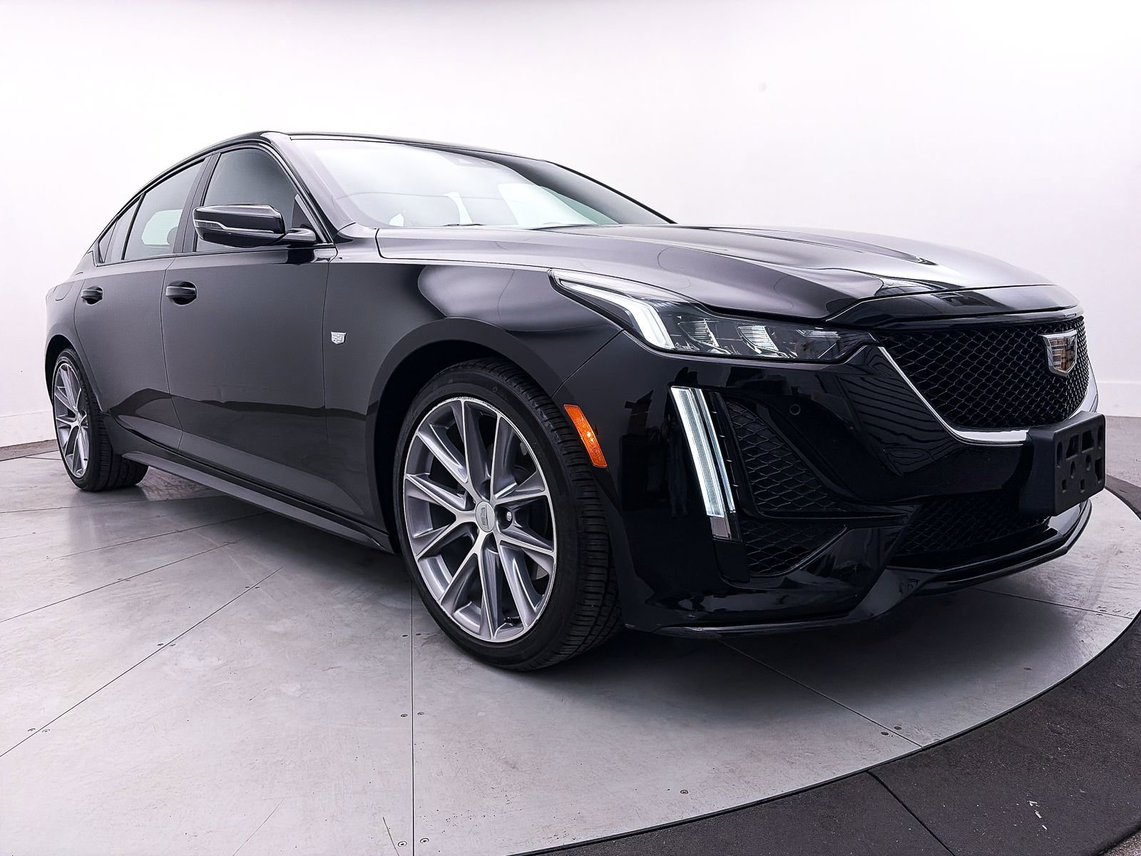 Used 2023 Cadillac CT5 Sport RWD image 13