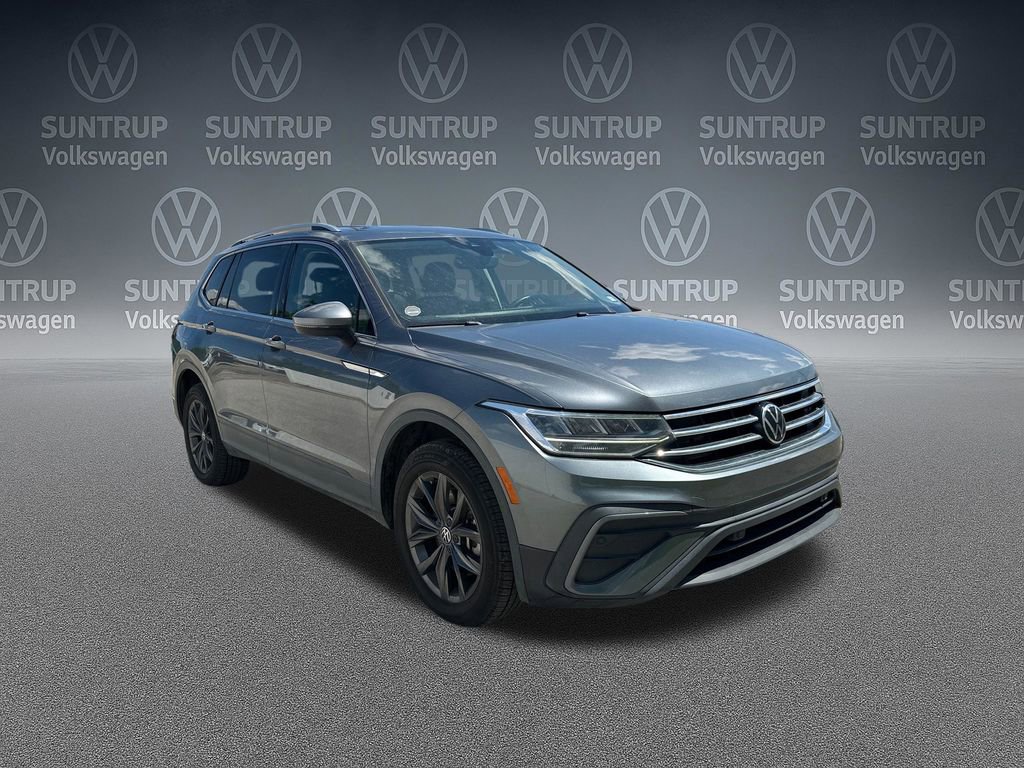 Used 2023 Volkswagen Tiguan SE FWD image 39