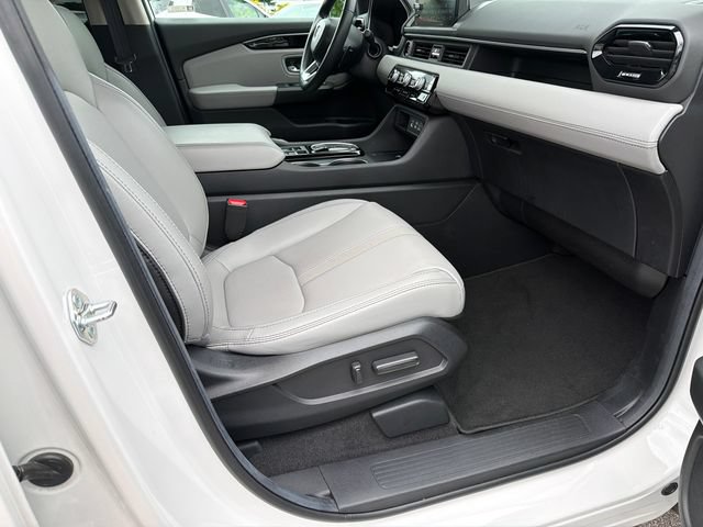 Used 2025 Honda Pilot EX-L image 13