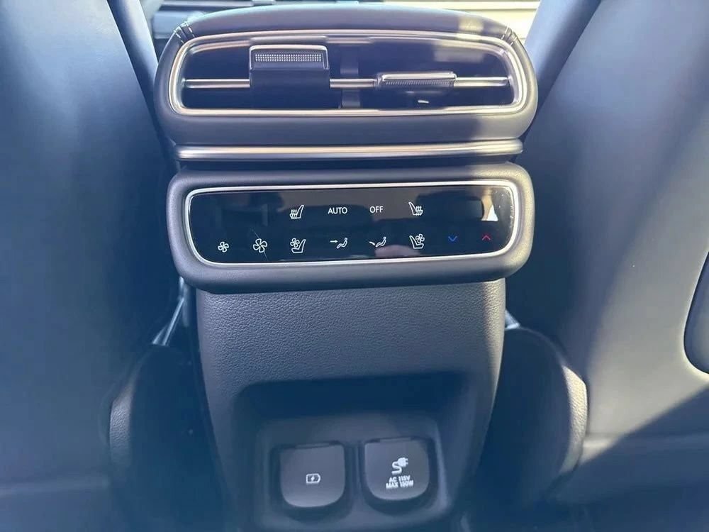New 2026 Genesis GV80 3.5T Prestige AWD/4WD image 13