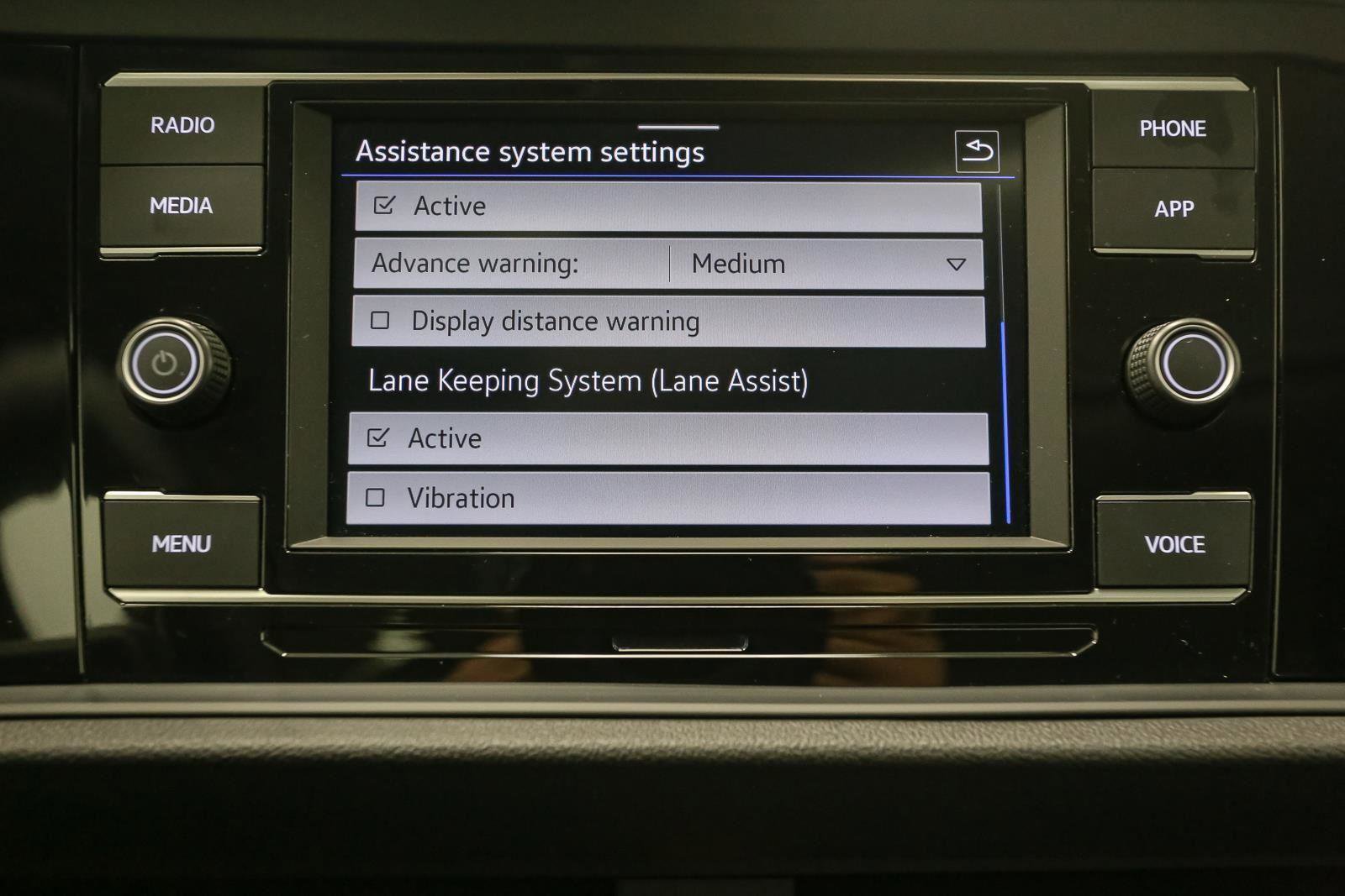 Certified 2024 Volkswagen Jetta SE image 32