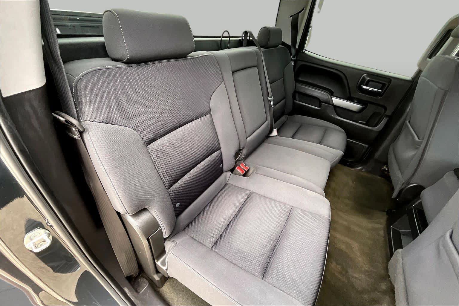 Used 2018 Chevrolet Silverado 1500 LT w/ Texas Edition RWD image 19