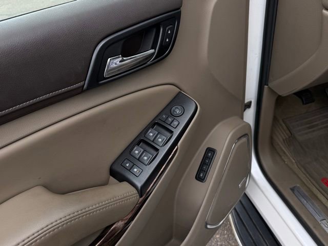 Used 2018 GMC Yukon XL SLT w/ Open Road Package AWD/4WD image 13