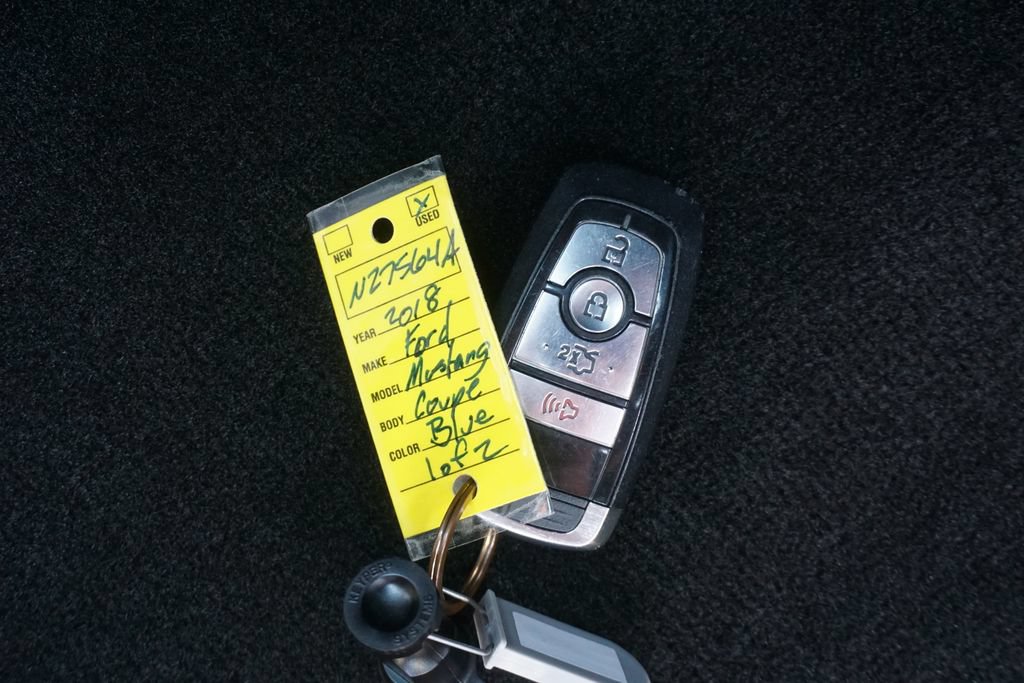 Used 2018 Ford Mustang Coupe RWD image 21