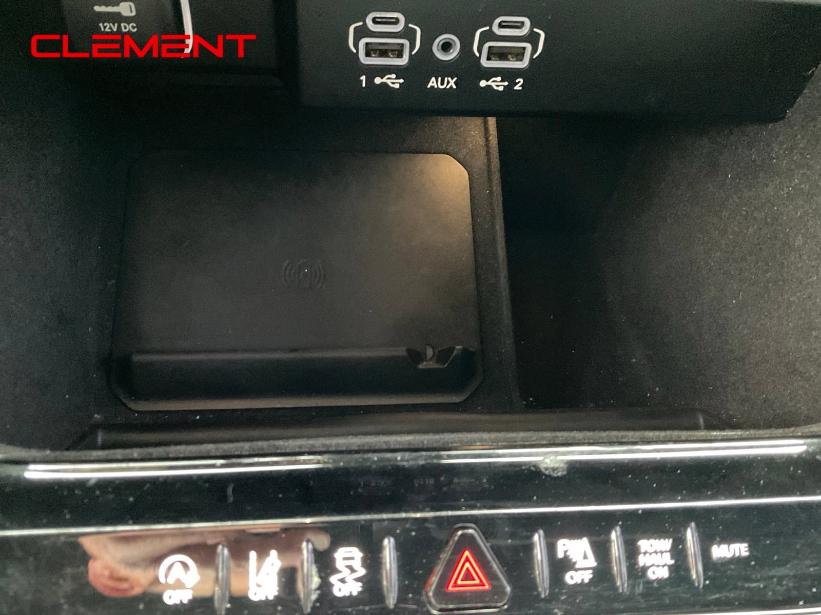 Used 2022 Jeep Wagoneer Series III AWD/4WD image 12