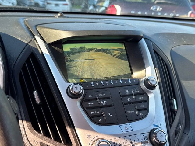Used 2017 Chevrolet Equinox LS FWD image 20
