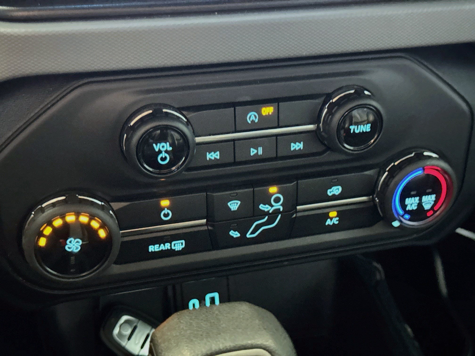Used 2021 Ford Bronco 4-Door AWD/4WD image 11