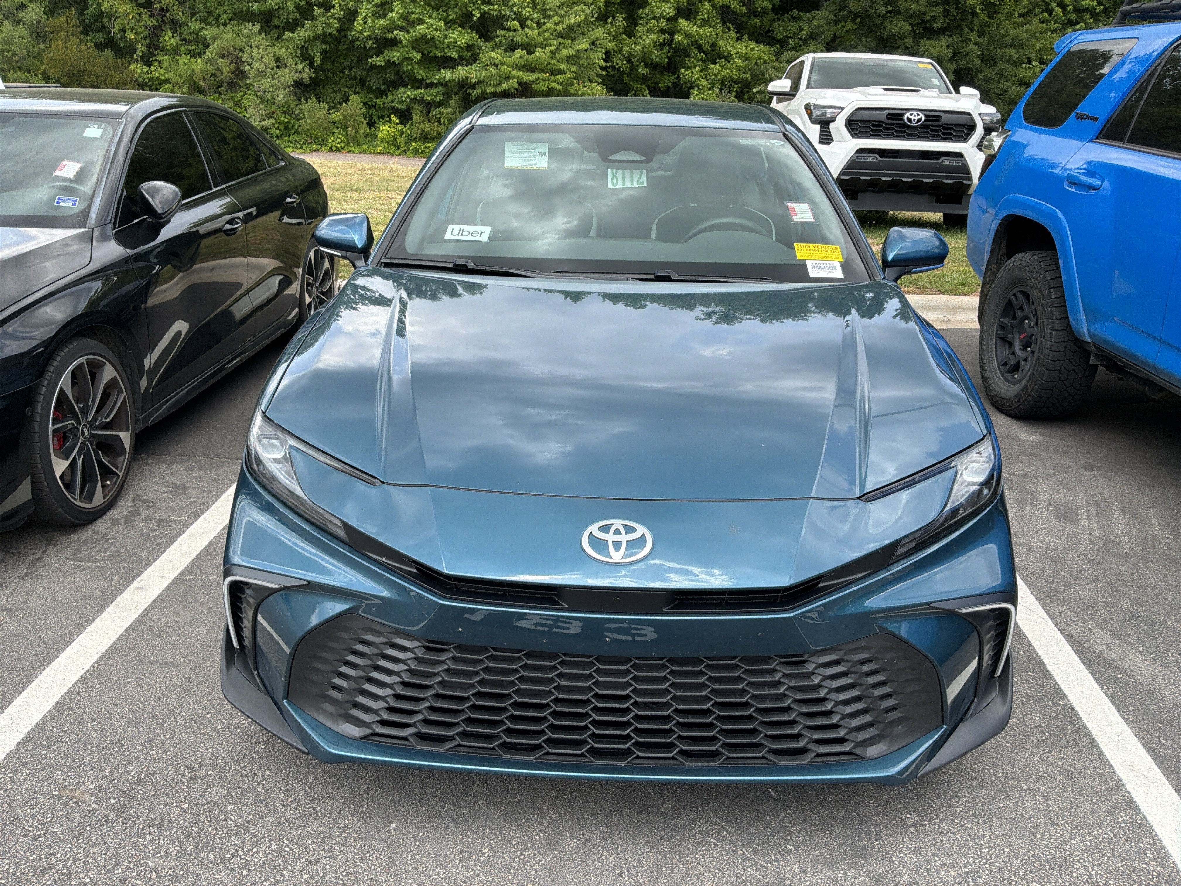 Used 2025 Toyota Camry SE FWD image 2
