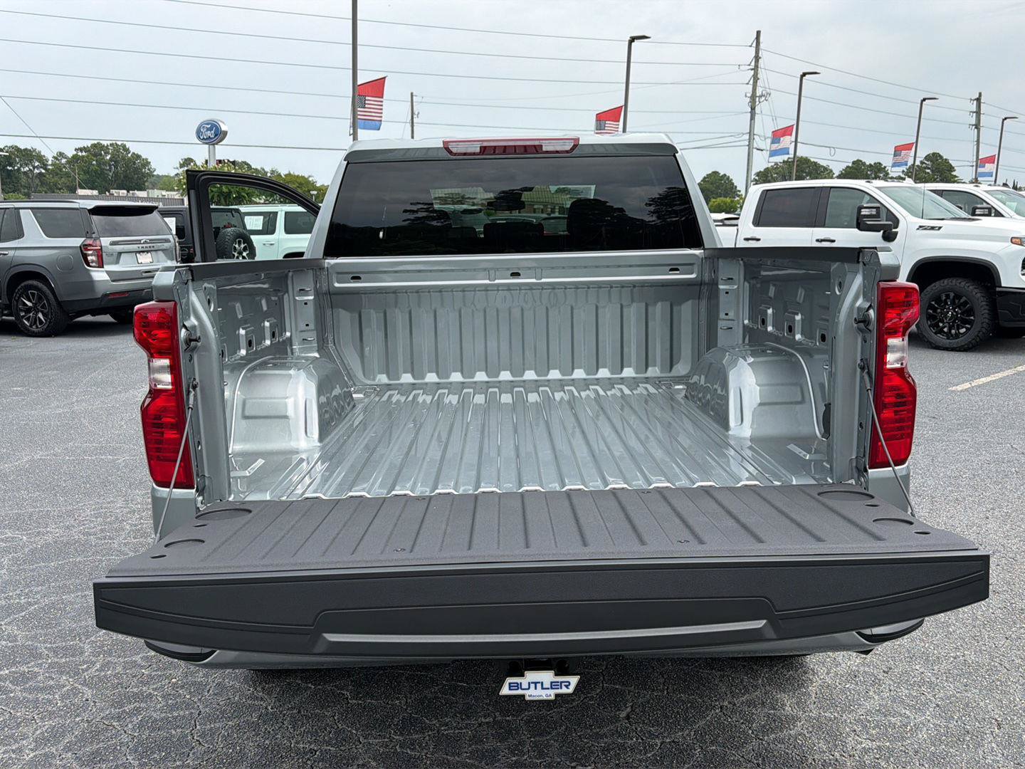 New 2026 Chevrolet Silverado 1500 Custom w/ Turbomax Blackout Package RWD image 29