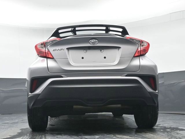 Certified 2020 Toyota C-HR XLE image 32