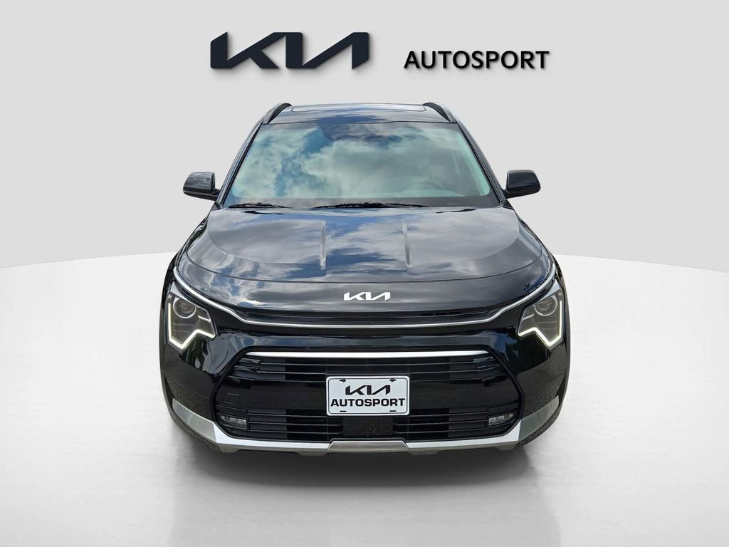 New 2025 Kia Niro EX Touring video 2