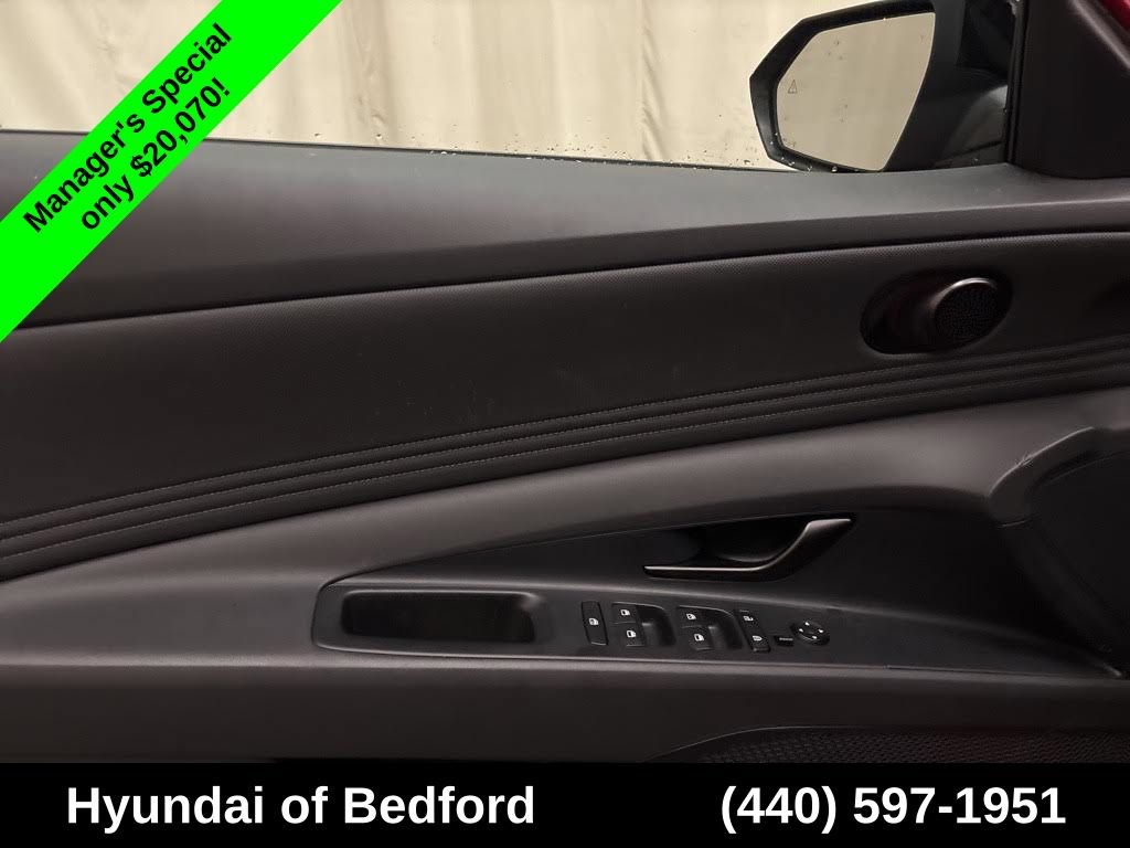 Certified 2026 Hyundai Elantra Sport w/ Cargo Package FWD image 11