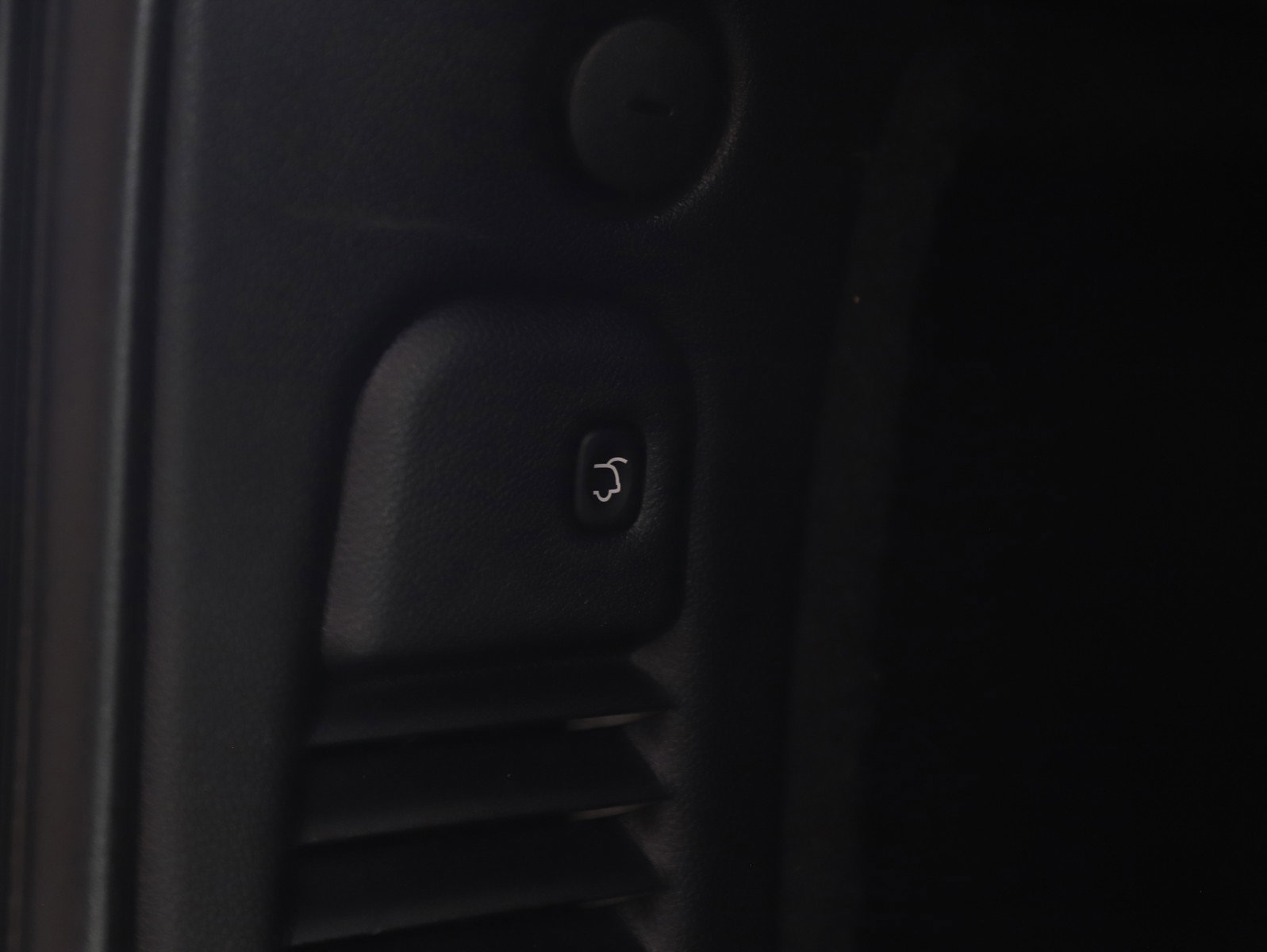 Used 2022 Dodge Durango R/T image 18