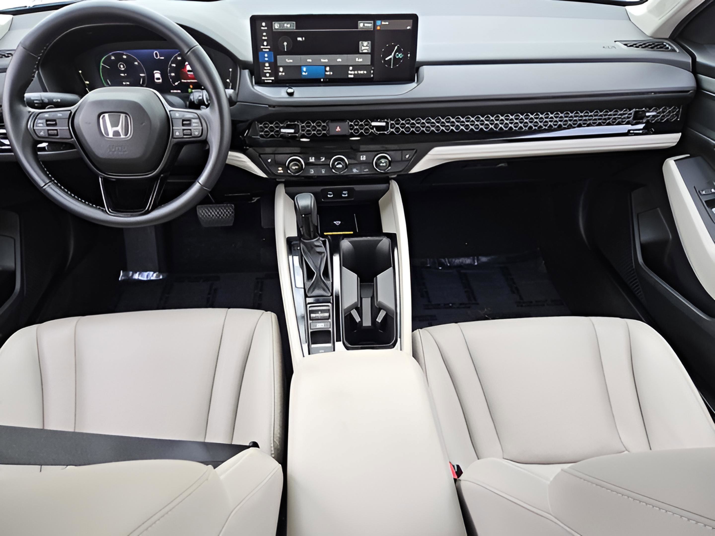 Certified 2025 Honda Accord EX-L image 13