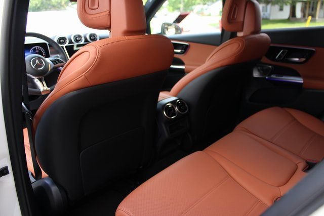 New 2025 Mercedes-Benz GLC 350e 4MATIC image 32