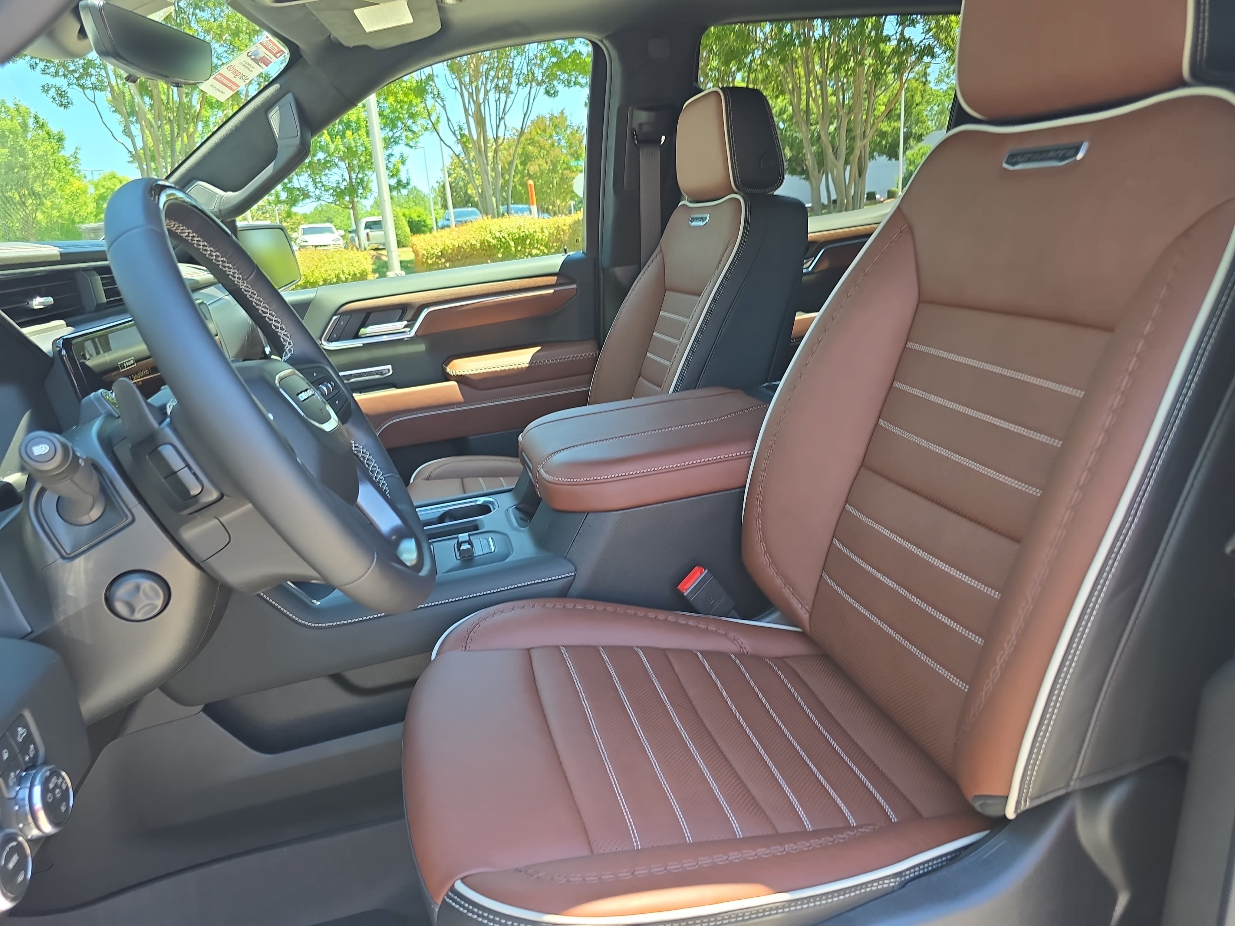 Used 2026 GMC Sierra 1500 Denali Ultimate AWD/4WD image 14