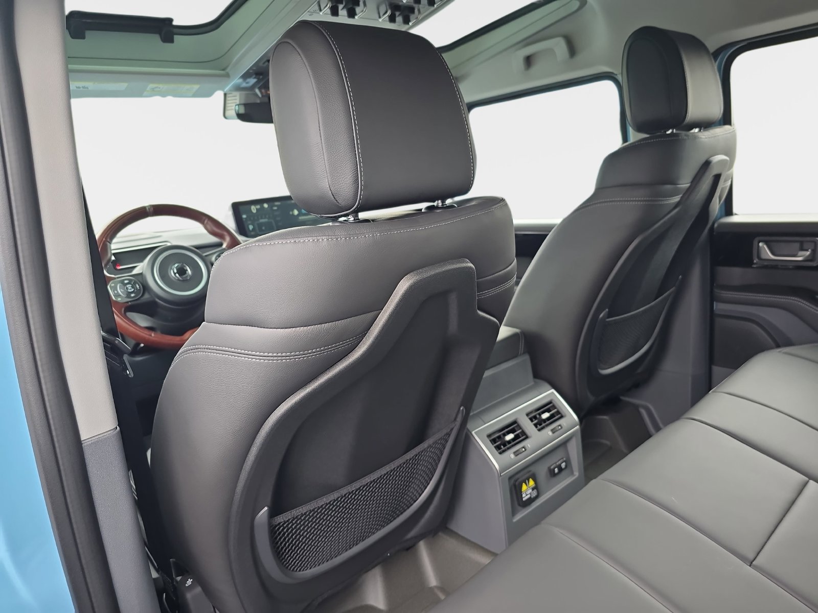New 2026 INEOS Grenadier Station Wagon AWD/4WD image 11