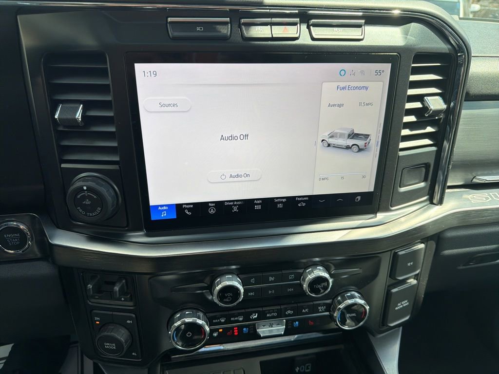 Used 2024 Ford F250 Lariat w/ Lariat Ultimate Package AWD/4WD image 29