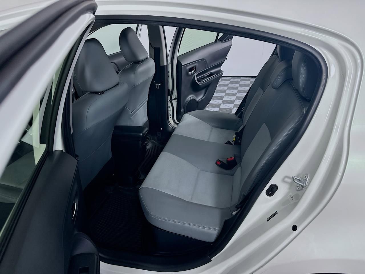 Used 2017 Toyota Prius C Four image 32