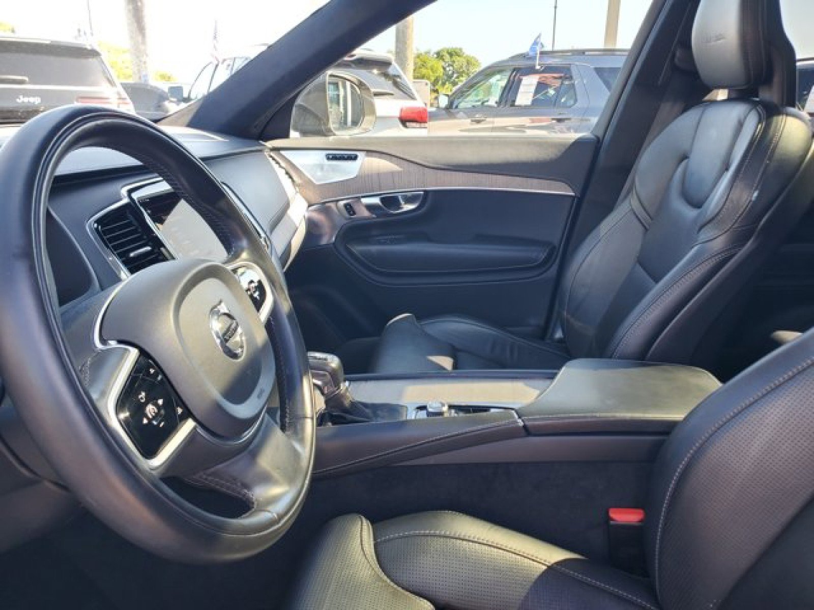 Used 2020 Volvo XC90 T6 Inscription image 11