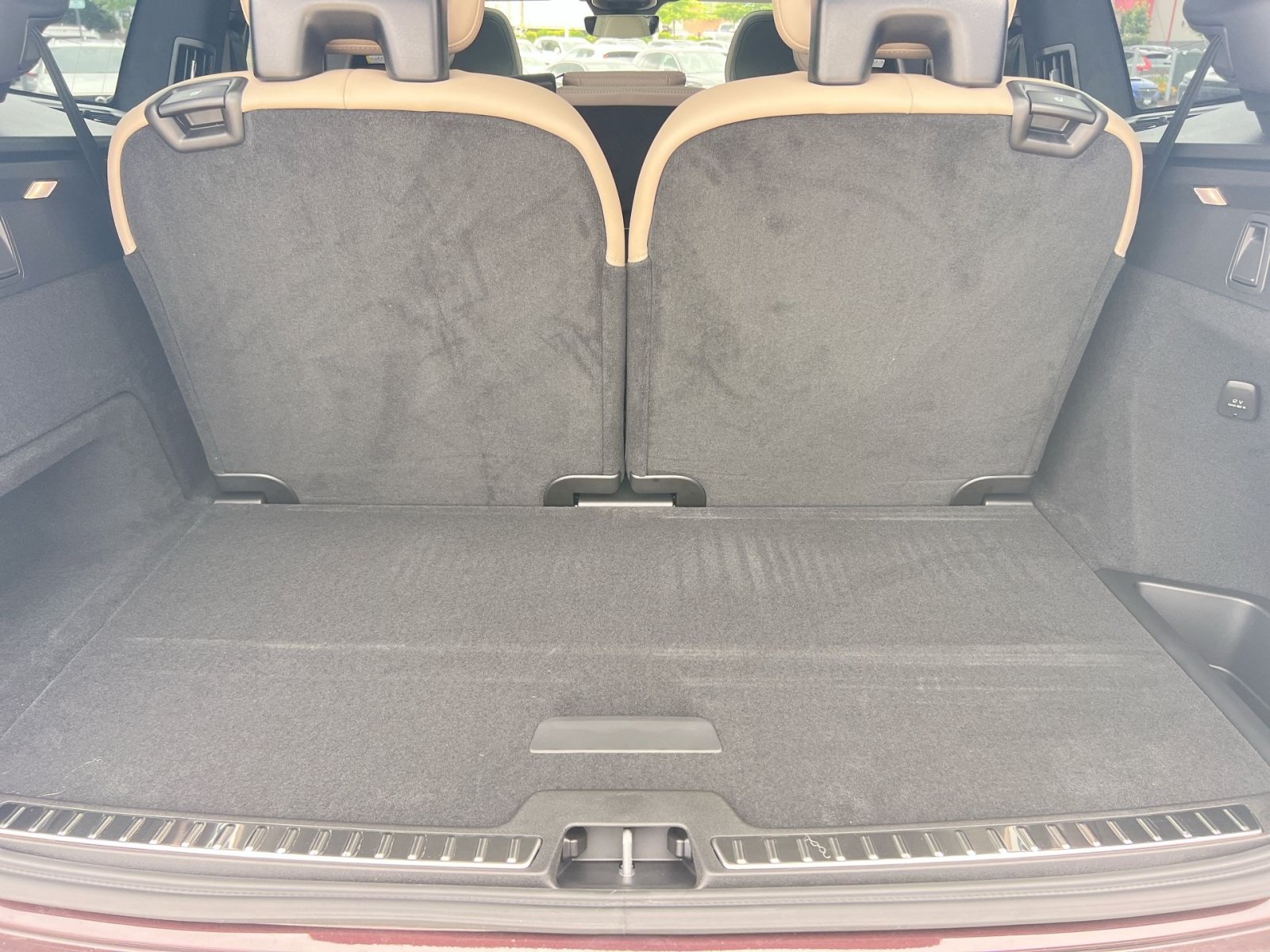New 2026 Volvo XC90 B6 Ultra w/ Lounge Package AWD/4WD image 33
