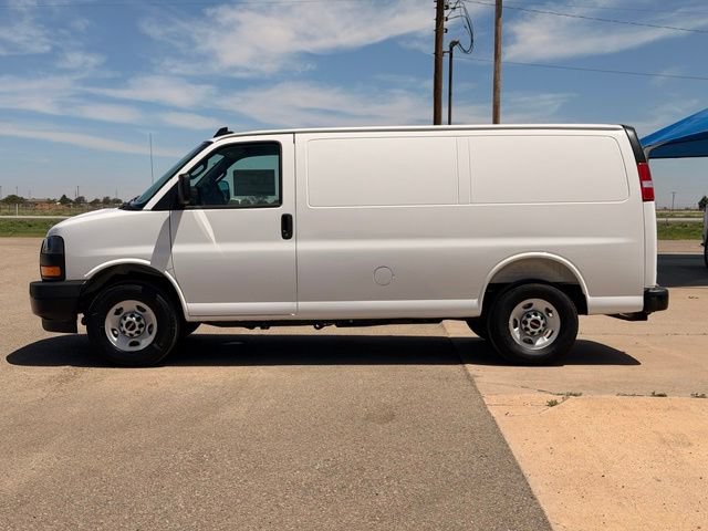 New 2025 GMC Savana 2500 w/ Driver Convenience Package RWD image 6