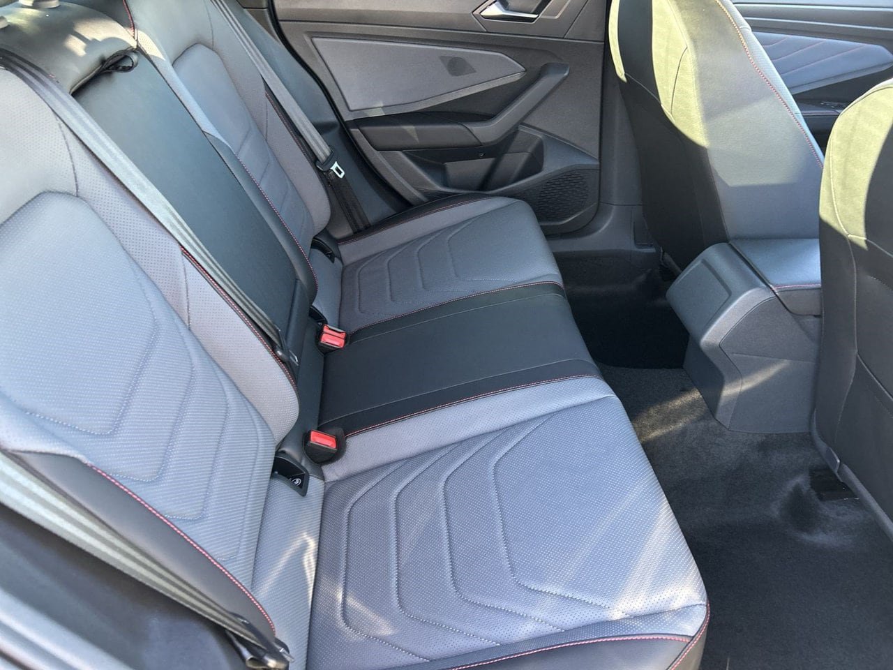 New 2027 Volkswagen Jetta GLI Autobahn FWD image 9