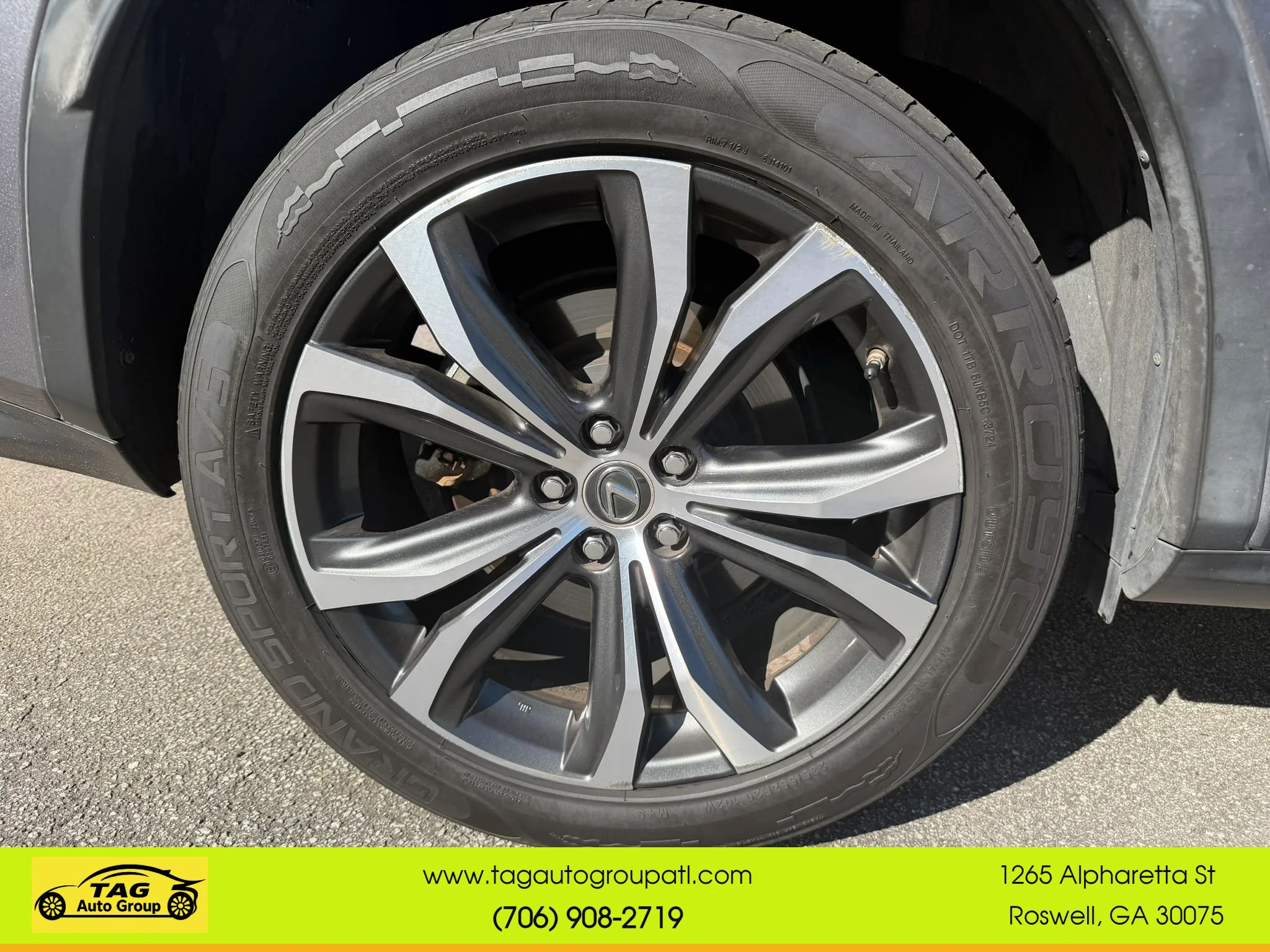 Used 2020 Lexus RX 450hL AWD w/ Premium Package image 22