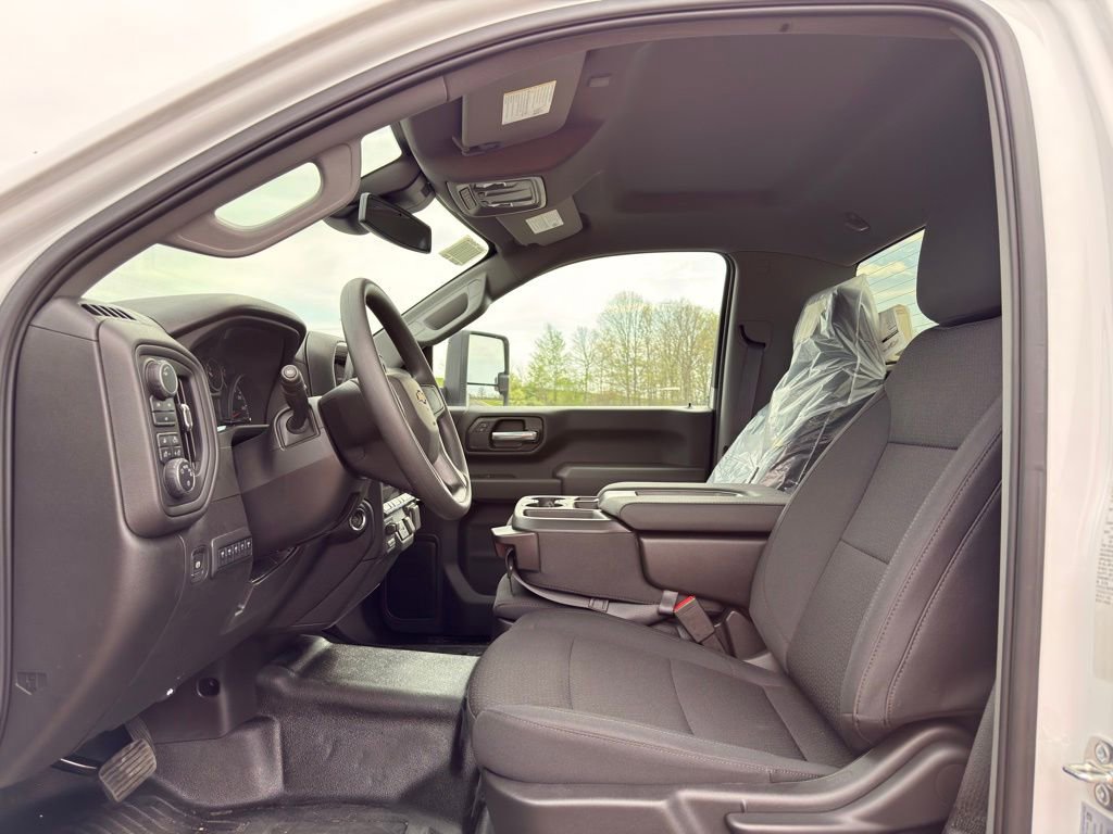 New 2025 Chevrolet Silverado 3500 W/T w/ WT Convenience Package AWD/4WD image 15