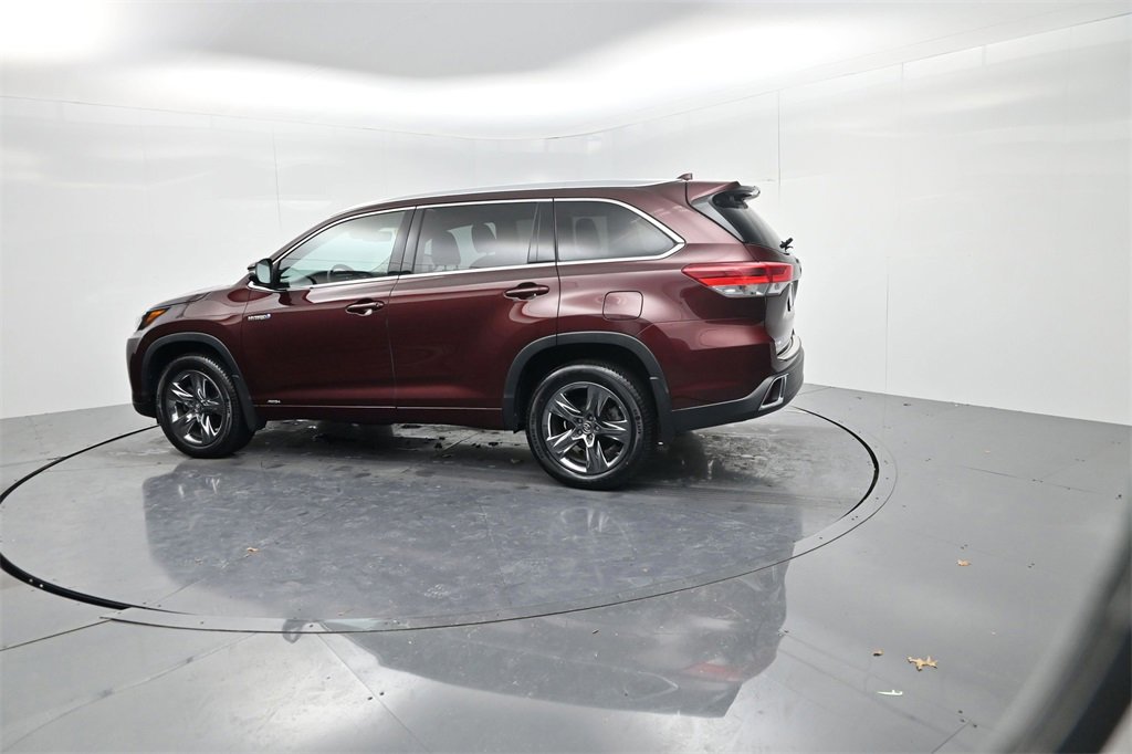 Used 2019 Toyota Highlander Limited Platinum image 5