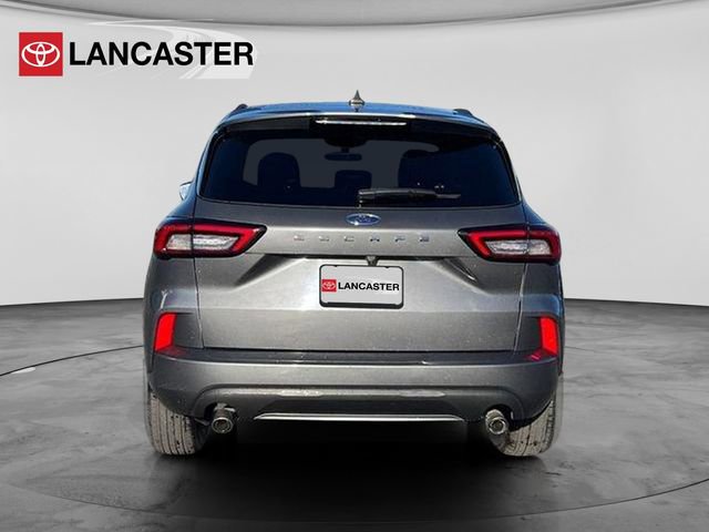 Used 2023 Ford Escape ST-Line image 6
