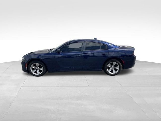 Used 2016 Dodge Charger SXT RWD image 8