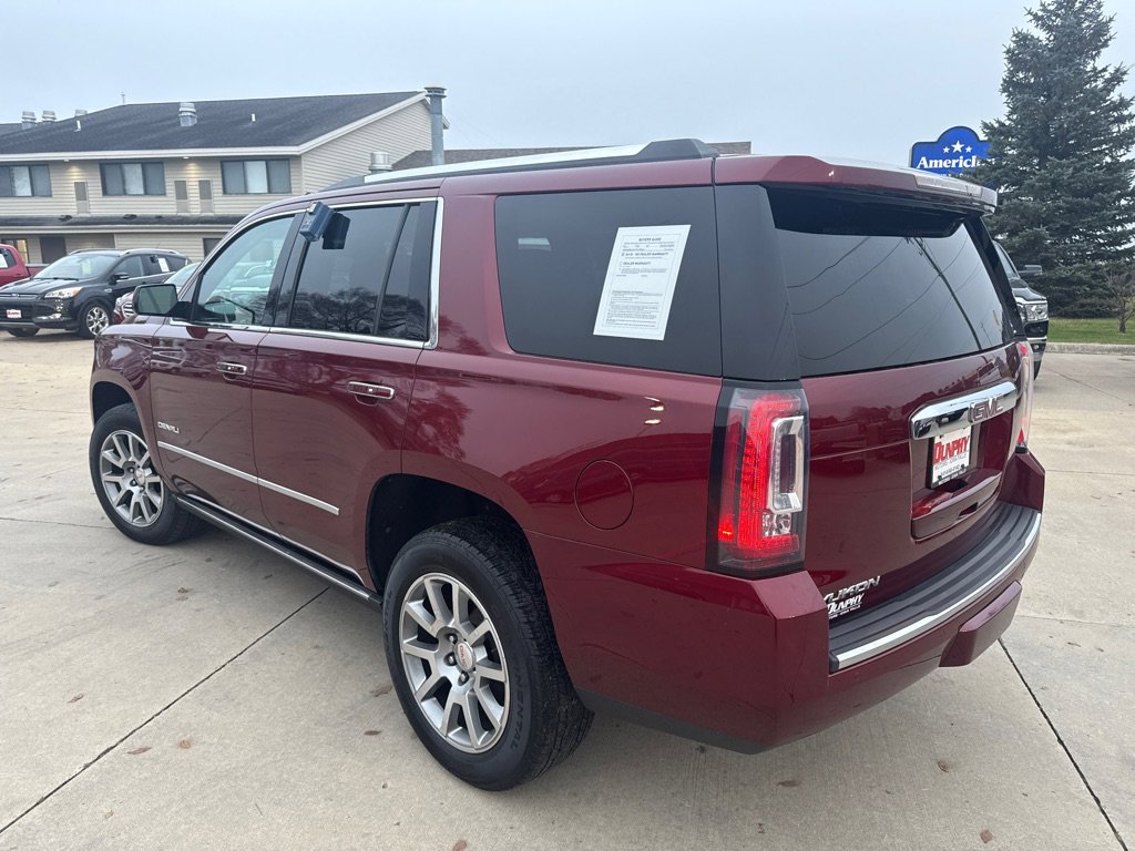 Used 2018 GMC Yukon Denali image 3