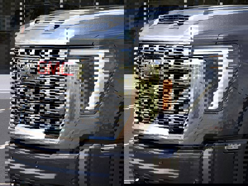 New 2026 GMC Sierra 2500 Denali w/ Denali Reserve Package image 13