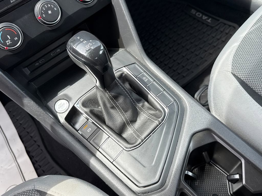 Used 2022 Volkswagen Taos S image 27