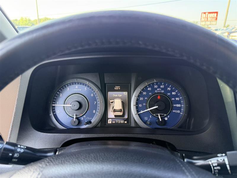 Used 2015 Toyota Sienna Limited Premium FWD image 32