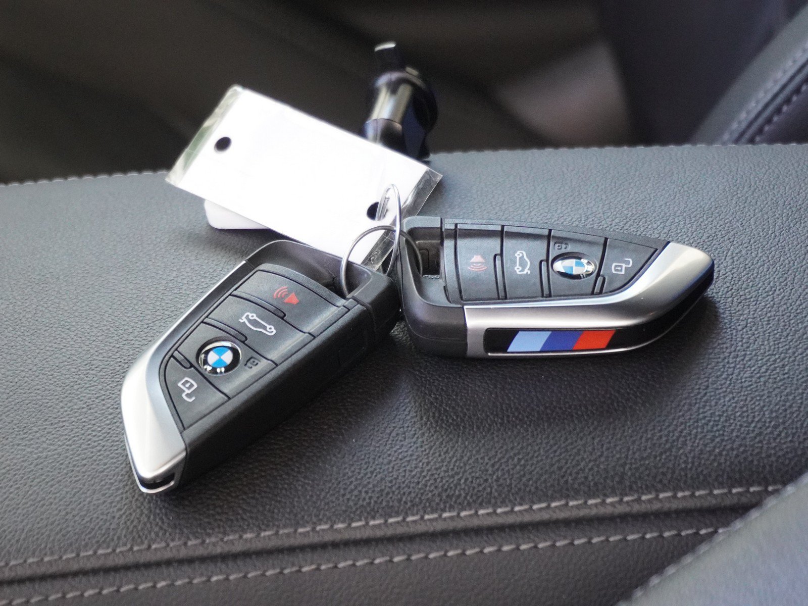 Used 2025 BMW M2 w/ Lighting Package RWD image 15