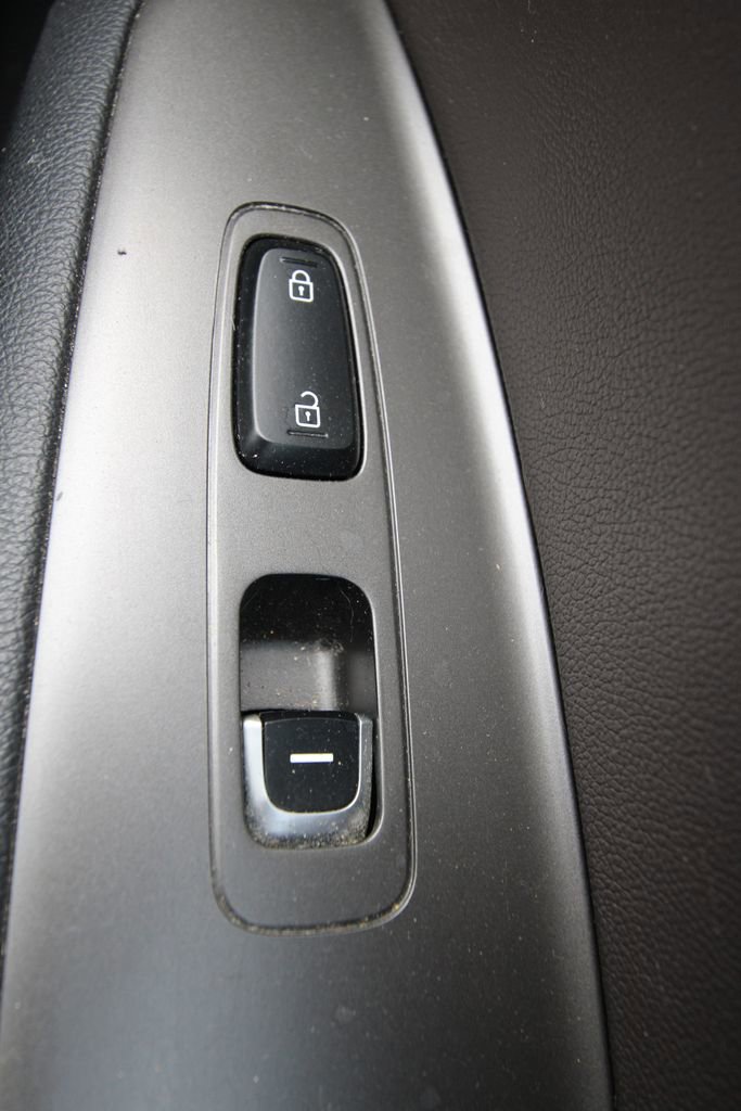 Used 2020 Kia Optima LX image 23