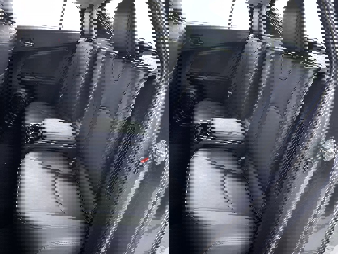 Used 2017 Toyota Prius Prime Premium w/ Carpet Mat Package image 21