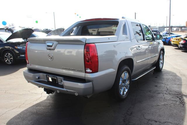 Used 2007 Cadillac Escalade EXT w/ Information Package image 6