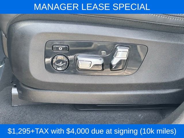 Certified 2025 BMW X7 xDrive40i w/ Premium Package image 29