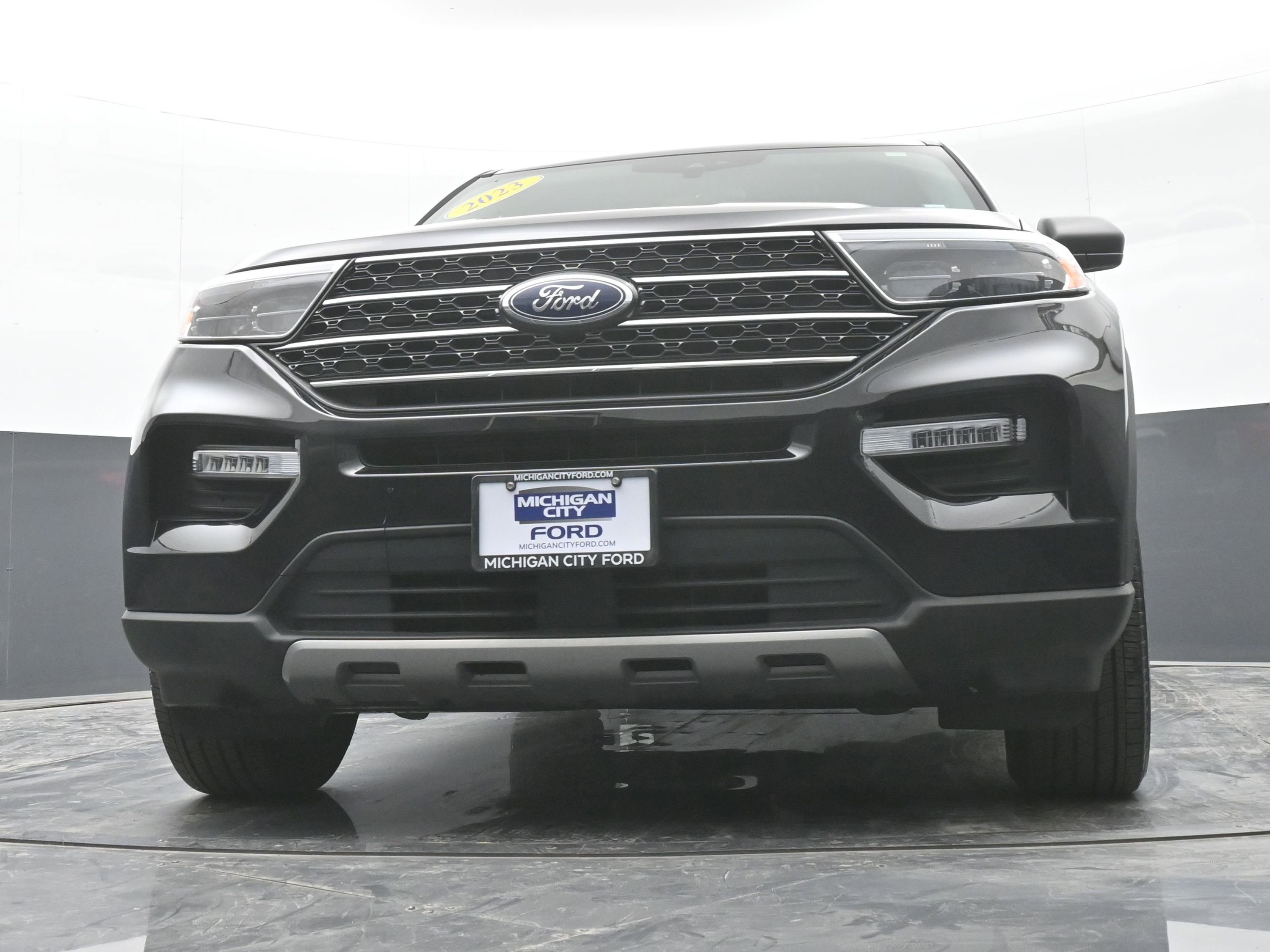 Used 2023 Ford Explorer XLT w/ Equipment Group 202A image 41